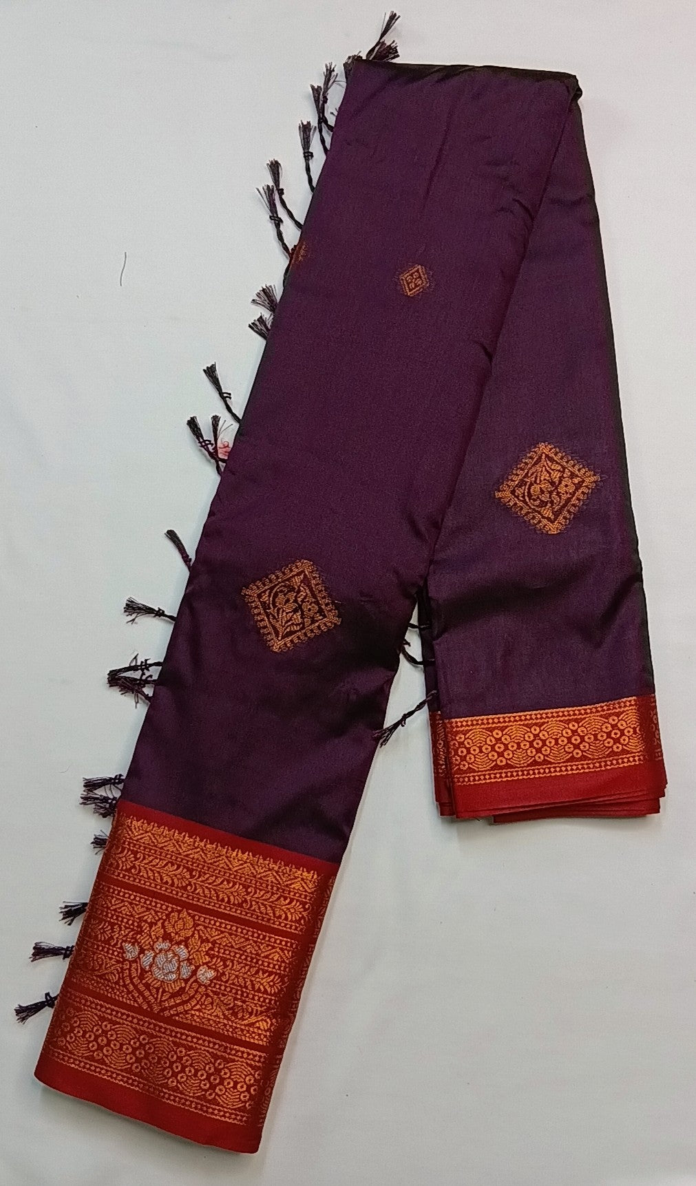 Elegant Purple Soft Pattu Silk Saree with Floral Zari Border & Blouse