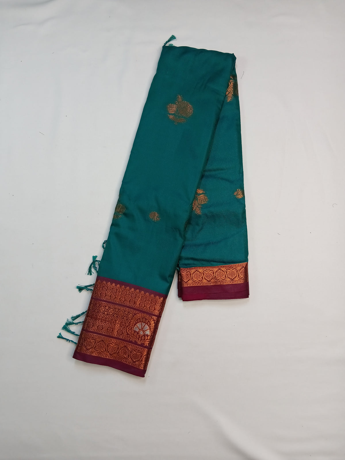 Teal Blue Gayatri Silk Saree with Traditional Zari Border & Blouse