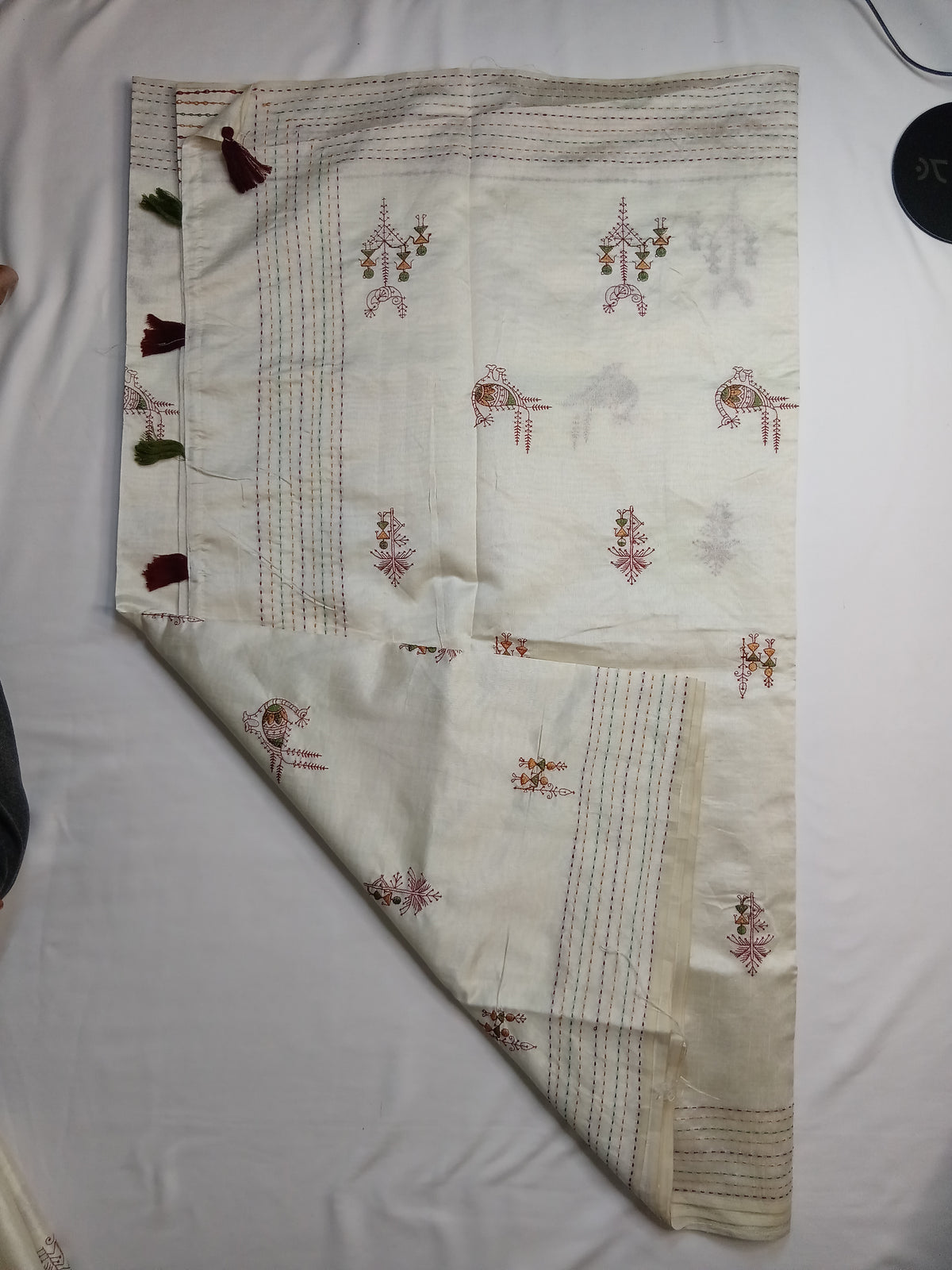 Cotton Sarees Ivory/Cream – Warli-style traditional motif