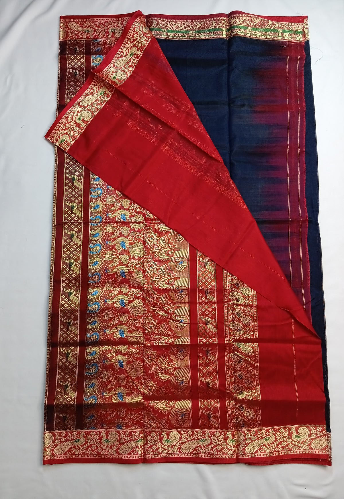 Navy Blue Paithani Silk Saree with Rich Pallu and Jari Border