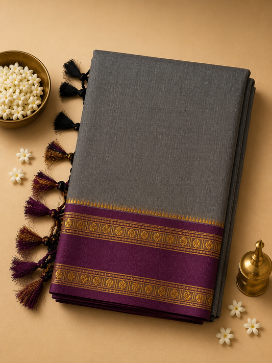 Silver Grey Ilkal Cotton Narayani Saree with Contrast Border & Blouse