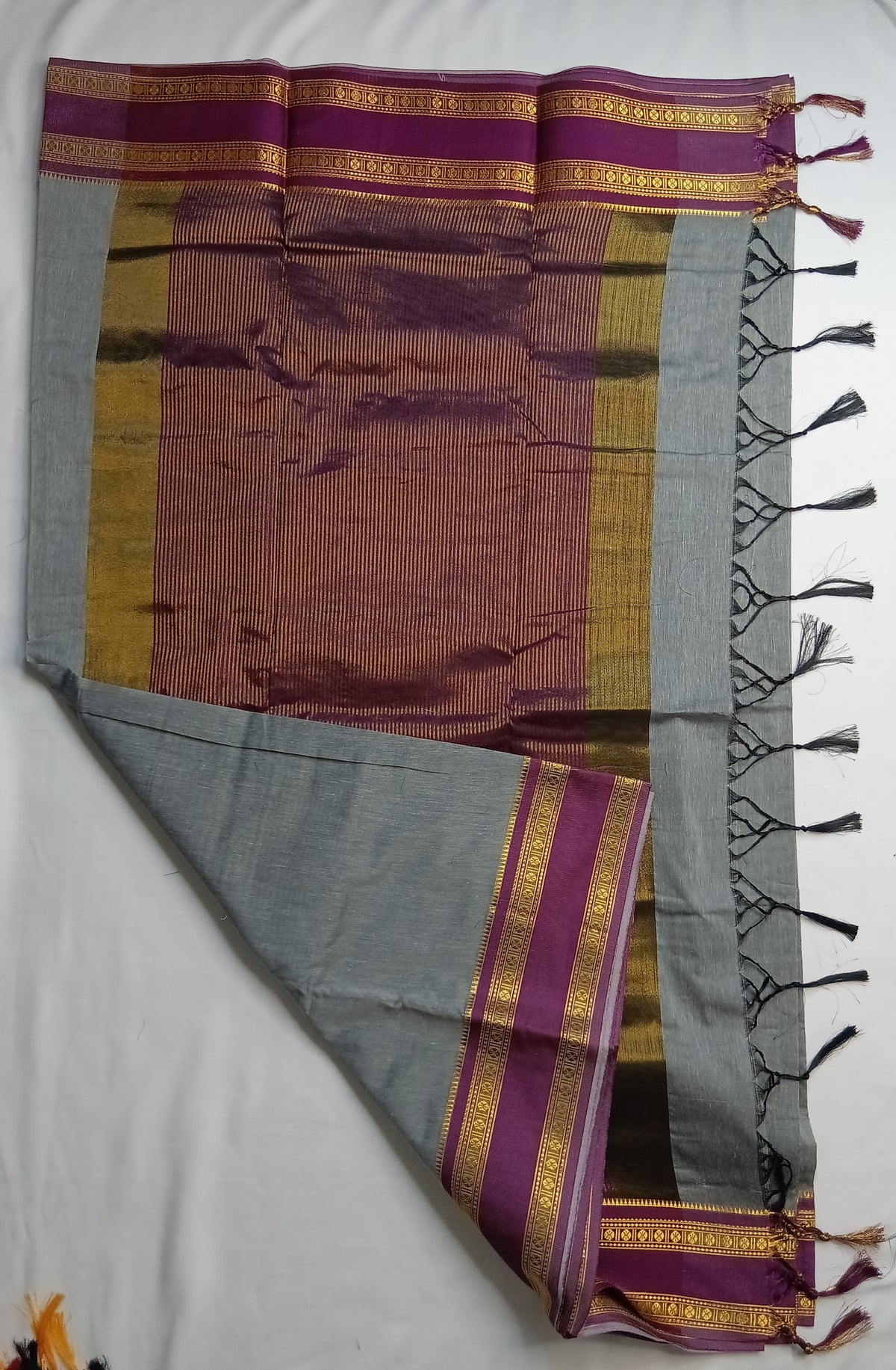 Silver Grey Ilkal Cotton Narayani Saree with Contrast Border & Blouse