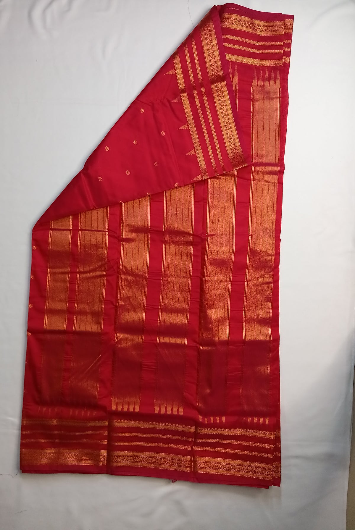 Rani Pink Savitri Silk Temple Border Sarees