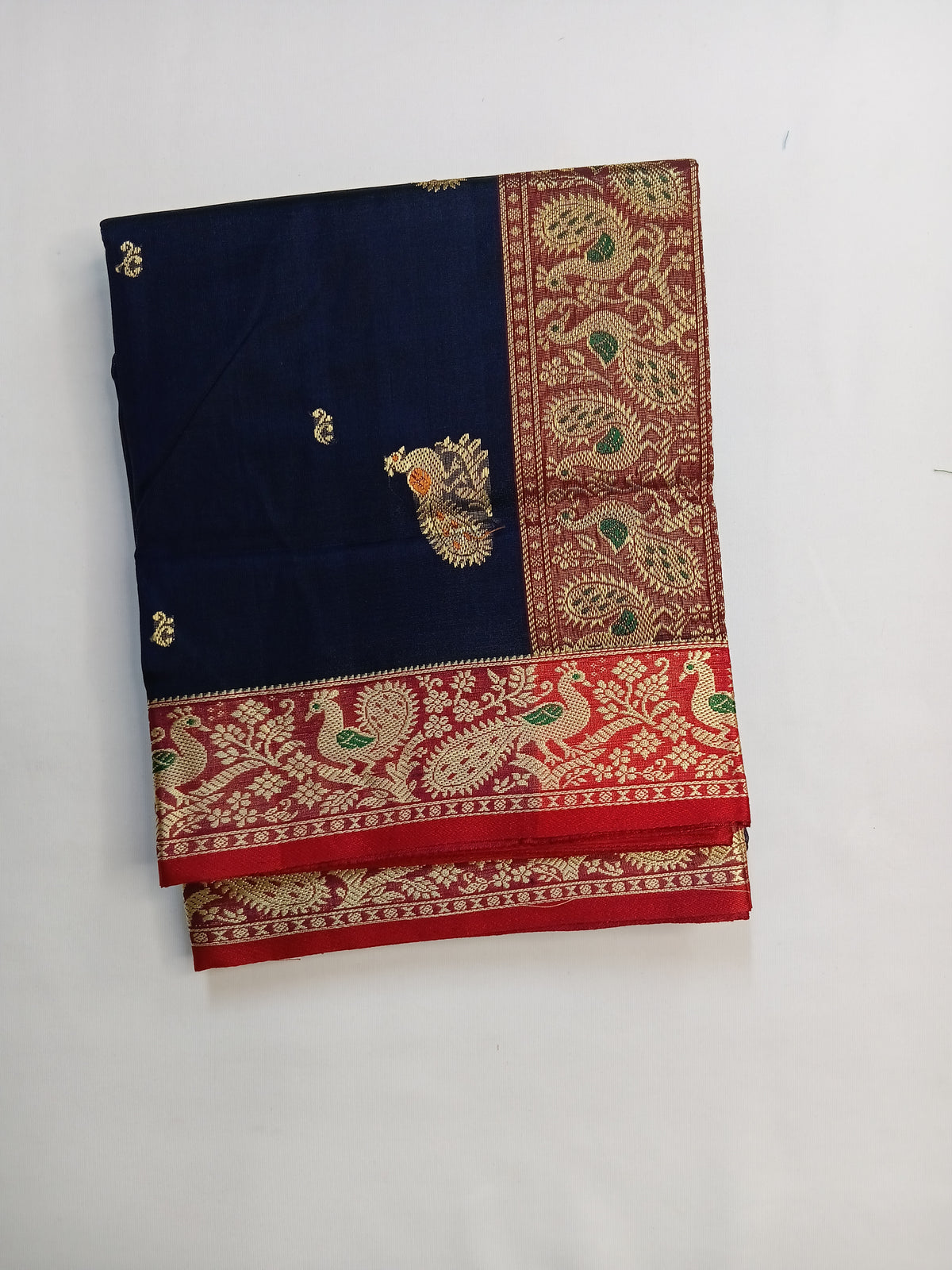 Navy Blue Paithani Silk Saree with Rich Pallu and Jari Border