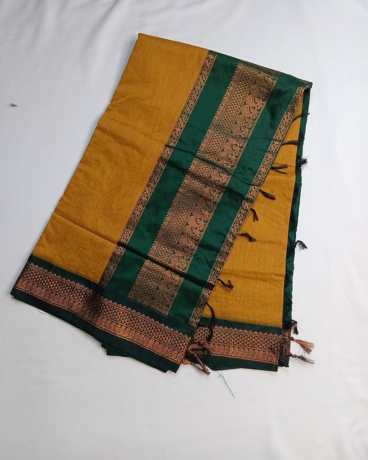 Mustard Yellow Gadwal Plain Saree and Rich Pallu