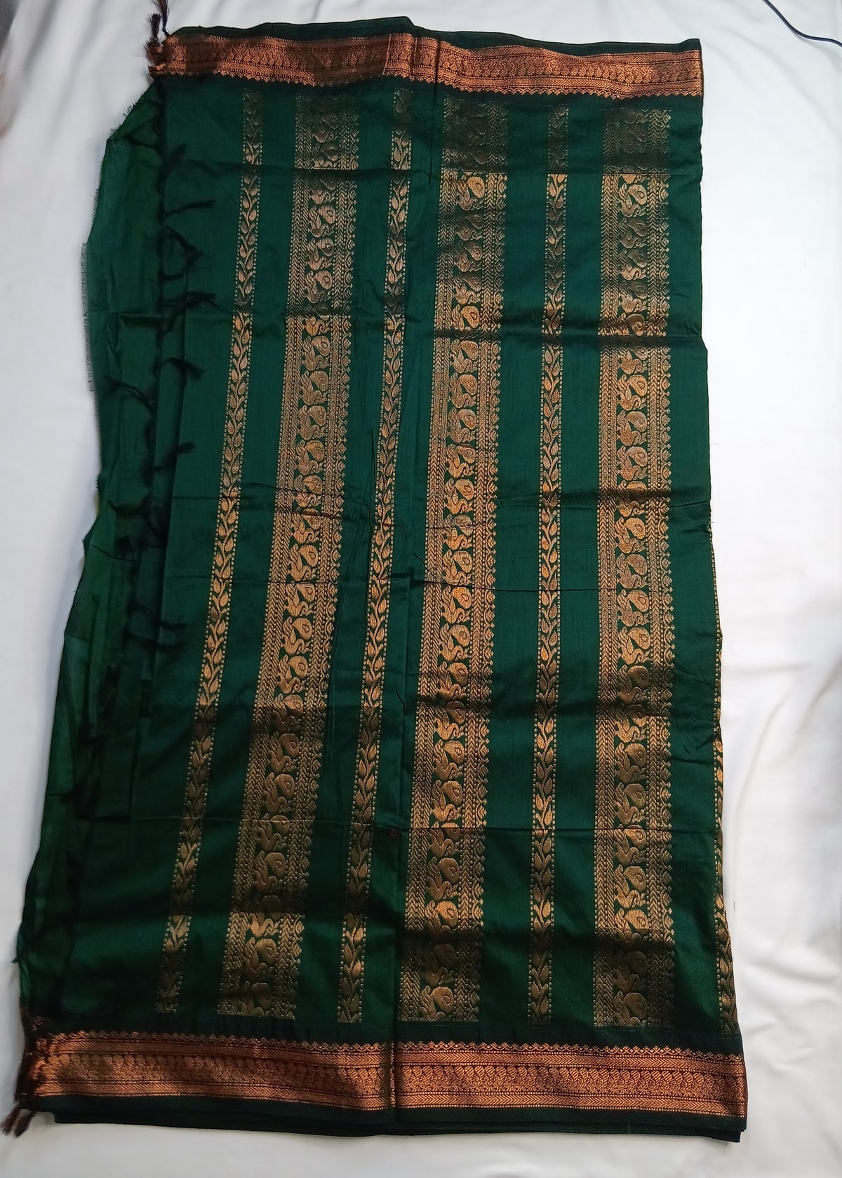 Olive Green Gadwal Plain Saree and Rich Pallu
